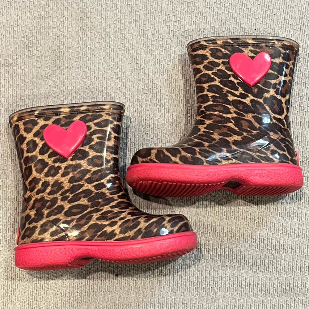 Igor Rainboots